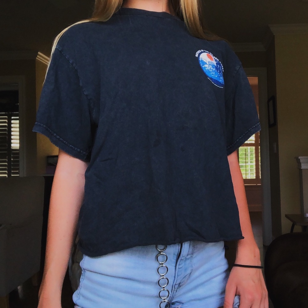 BRANDY MELLVILE GRAPHIC T SHIRT SURF